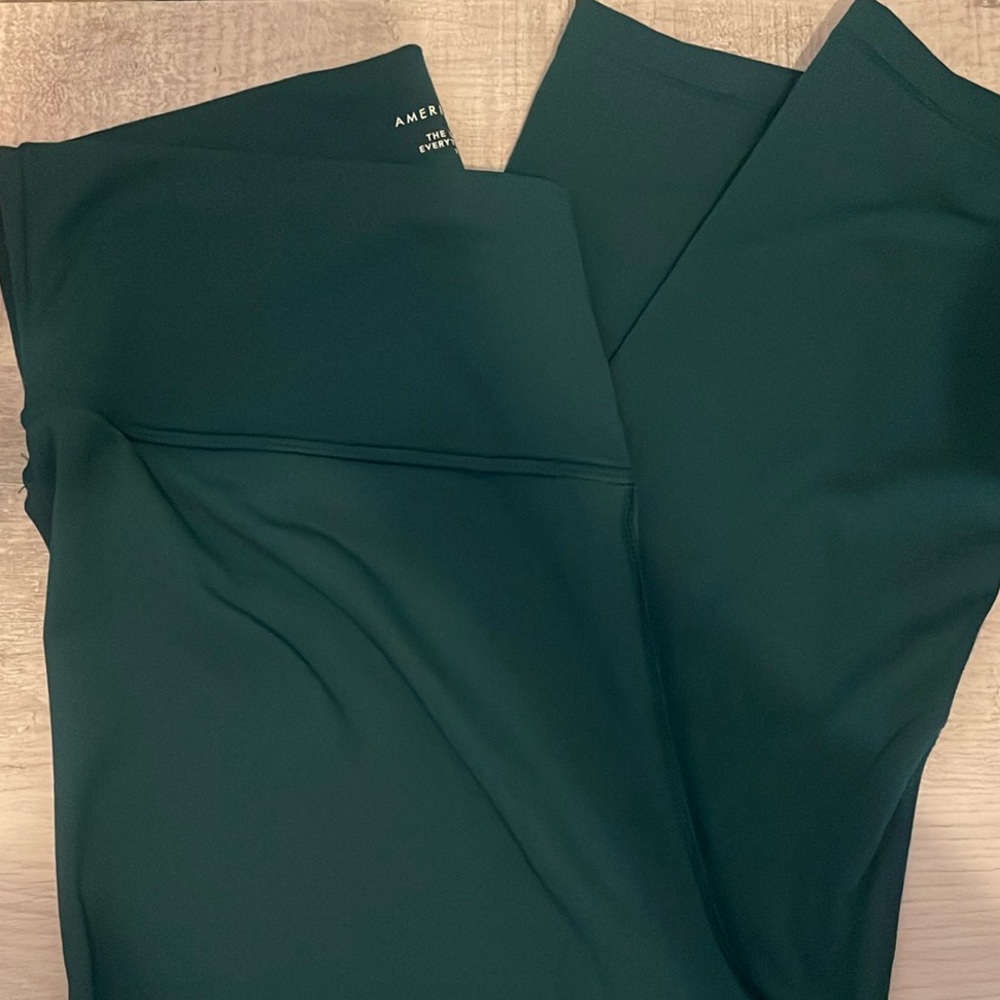 American Eagle Dark Green leggings